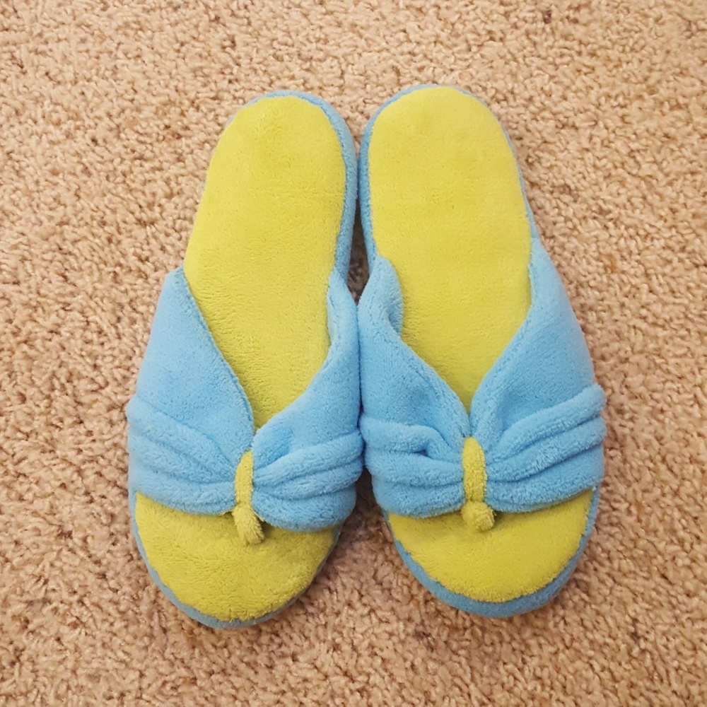 New AVON Blue/Green Slippers